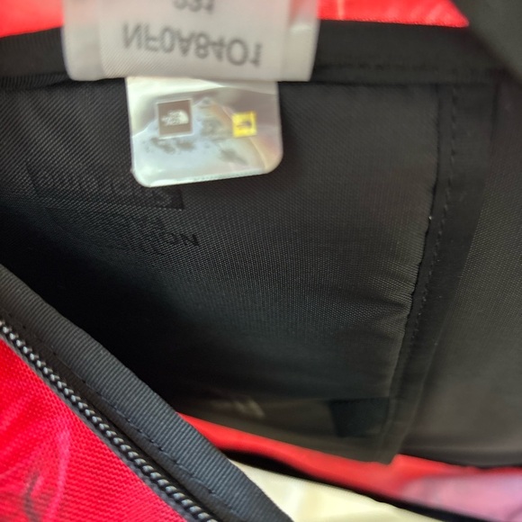 Supreme x North Face Red Borealis Backpack - Picture 9 of 9